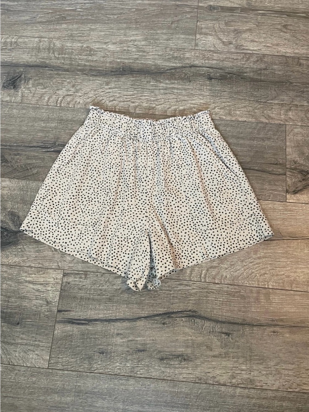 Abercrombie & Fitch animal/dot print skirt and shorts - Picture 2 of 9